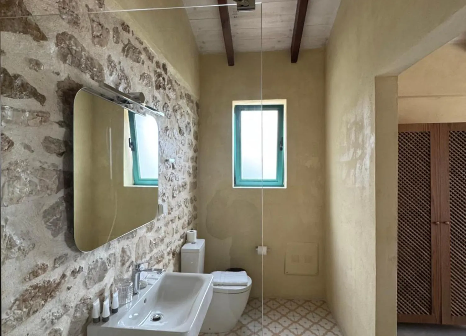 Kalesma Himare Appartement 0*,