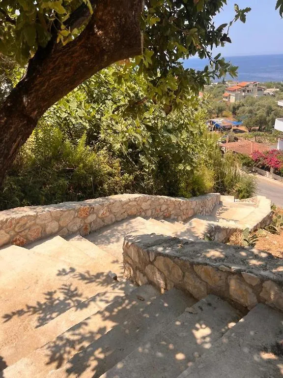 Kalesma Himare Lägenhet Albanien